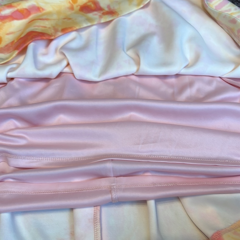 Vince Camuto yellow, orange and pink halter style dress size 6 - Picture 7 of 9